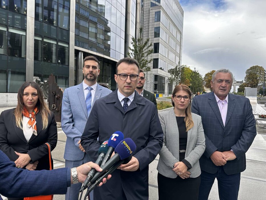 Petković poručio Osmanijevoj: Srbi neće još dugo trpeti nasilje u AP KiM