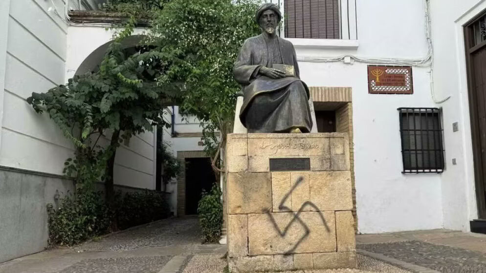 Opinion: A Maimonides Statue in Córdoba Was Defaced. The Rambam’s Writings Have an Answer To Hate.