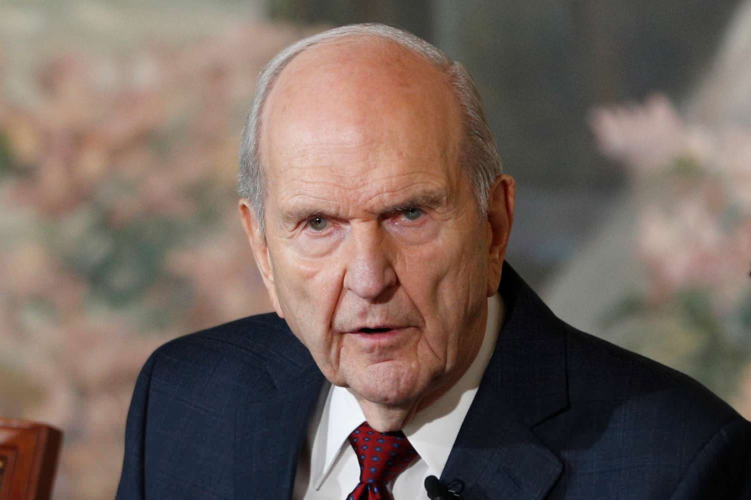 Russell M. Nelson, Oldest-Ever Church of Jesus Christ of Latter-day Saints President and Grandfather to 57, Dies at 101