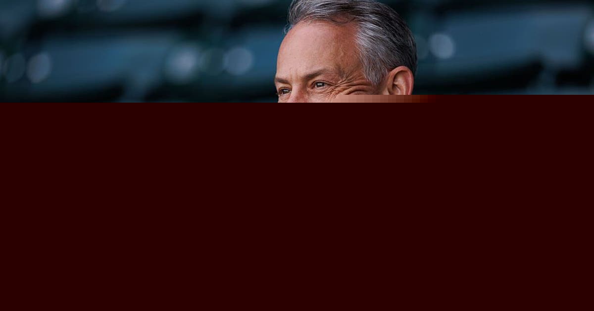 MLB Trade Deadline: Who might the White Sox and Cubs target in trades?