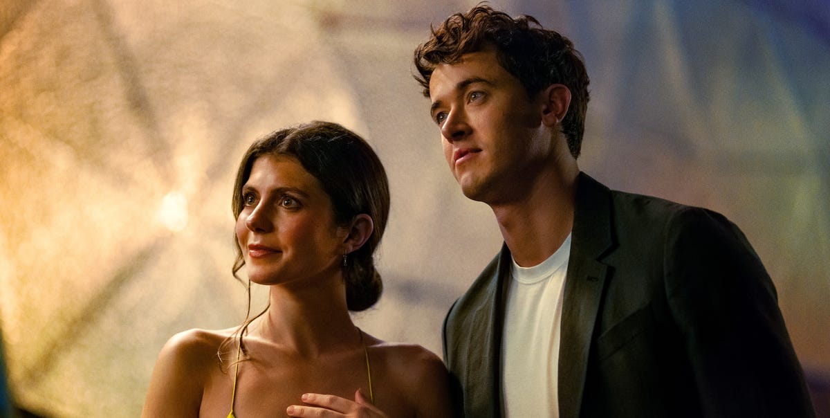 A Complete Guide to Netflix’s New Rom-com, <i>People We Meet on Vacation</i>