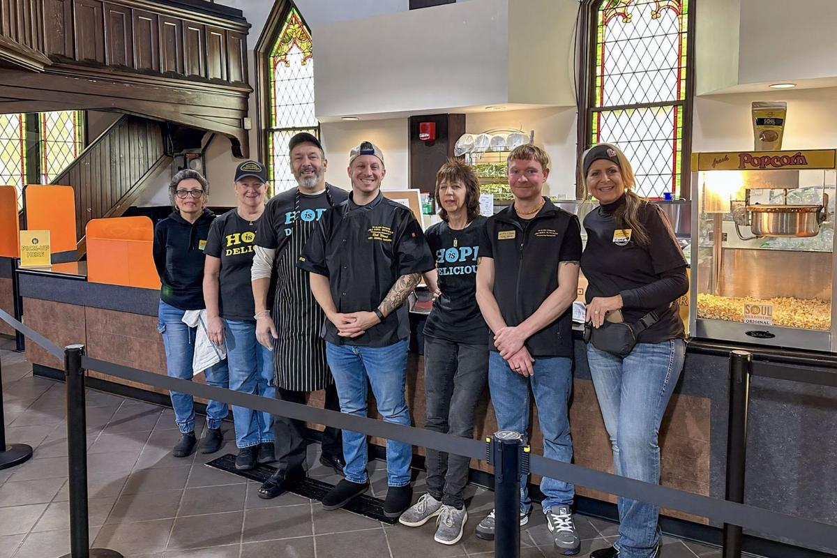After outcry, Bon Jovi NJ pop-up cafe stays open in frigid winter