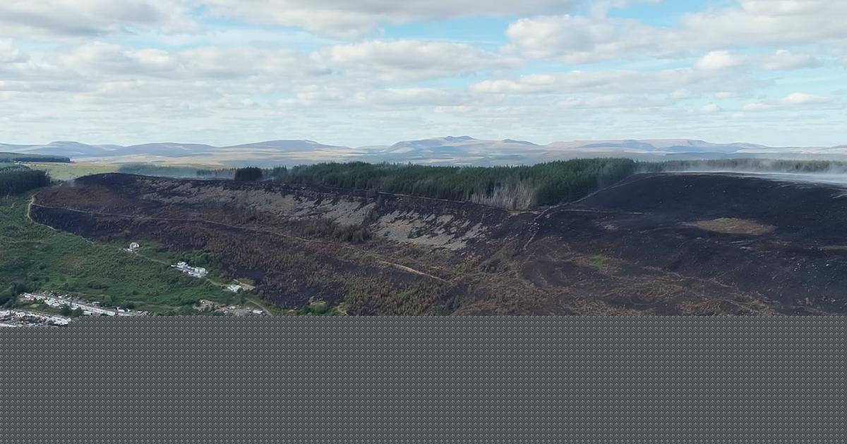 Huge South Wales wildfire brought under control after days of firefighting