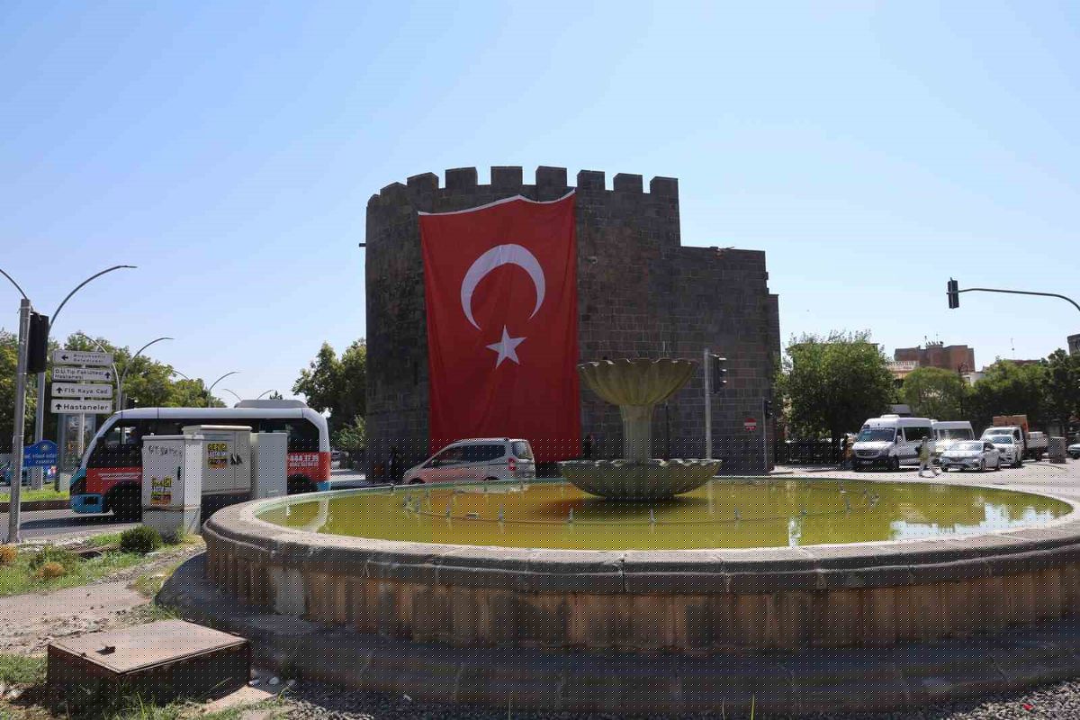 TBMM'den Tarihi Adım: 467 Oyla Kabul Edilen Kanun Diyarbakır'da Memnuniyet Yarattı