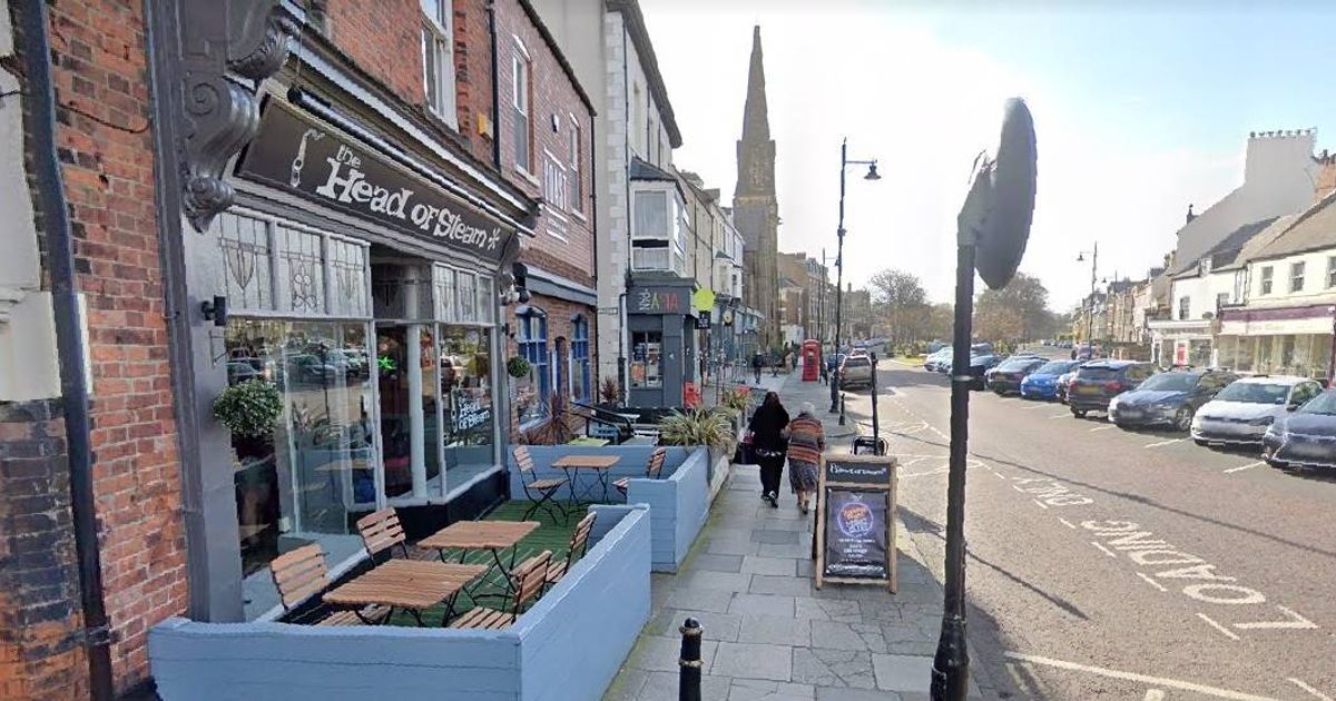 Hen do woman smashed glass in man's face after he tapped her with inflatable golf club