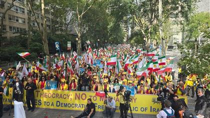 Thousands Rally in New York Demanding Democratic Change in Iran
