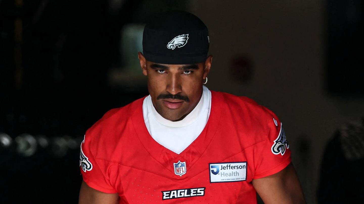 Eagles' Day 5 training camp practice exposed bigger problem around Jalen Hurts