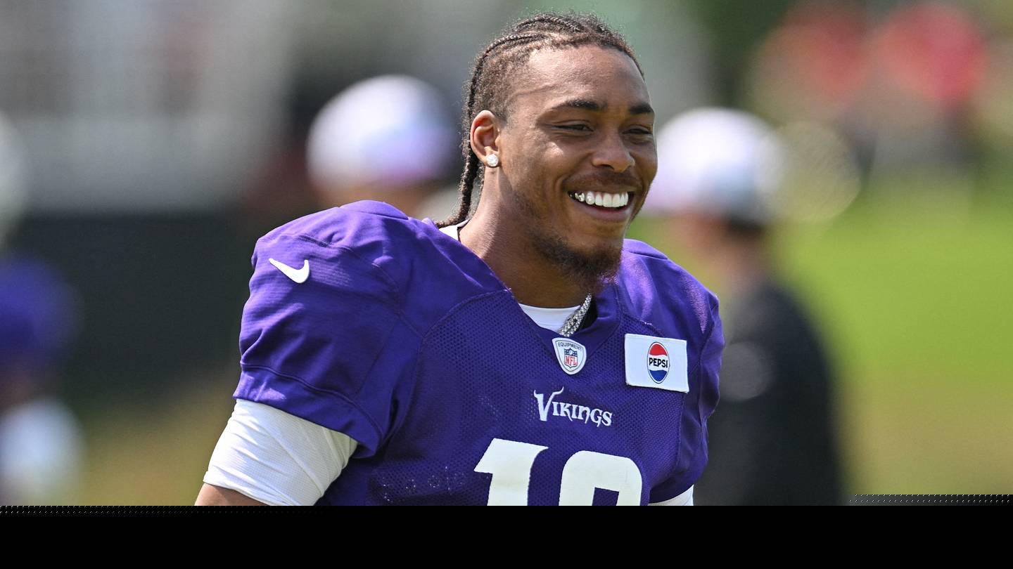 3 Winners From Vikings' 8/11 Training Camp: Offense Humming With Kyler Murray at the Helm