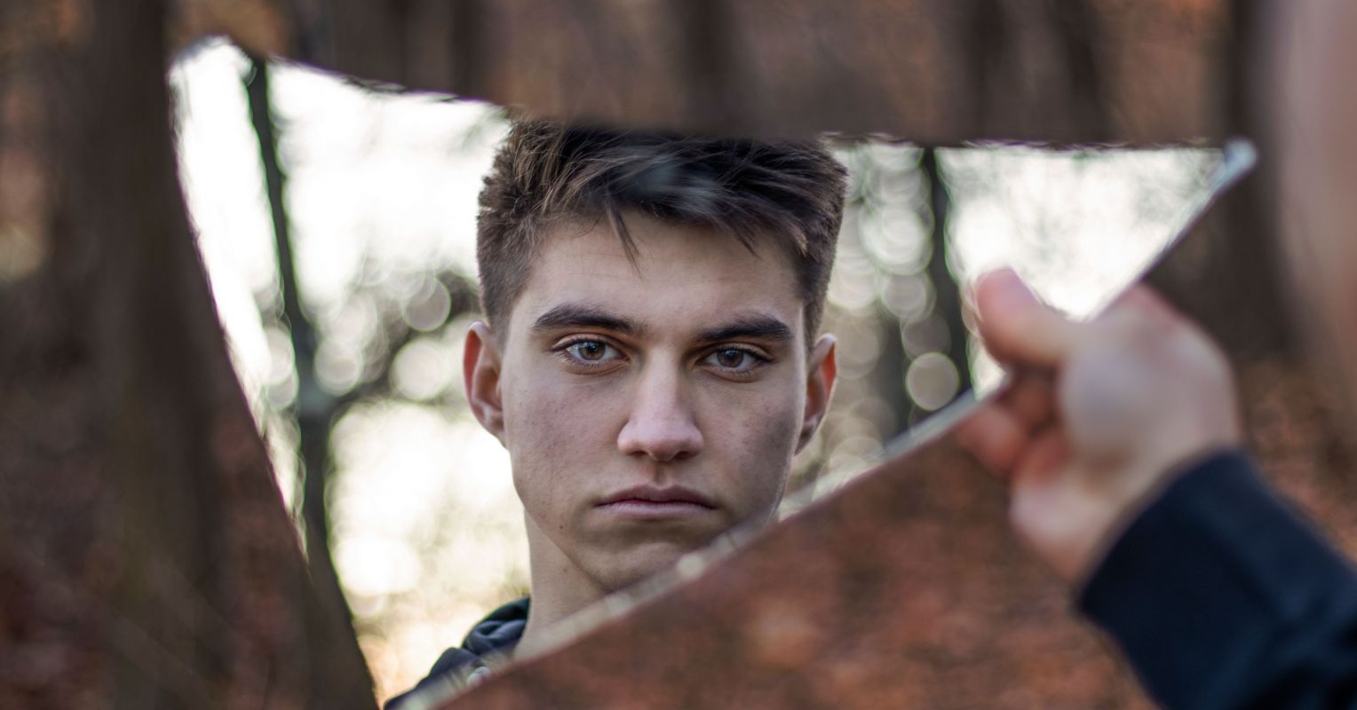 What to Do If You’re in a Relationship With a Self-Centered Partner