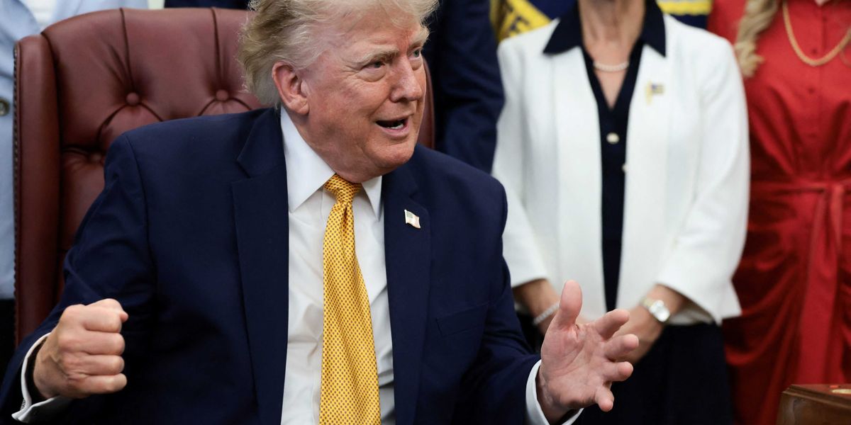 Trump halts Oval Office meeting to hawk major donor's product: 'I got to give him a plug'