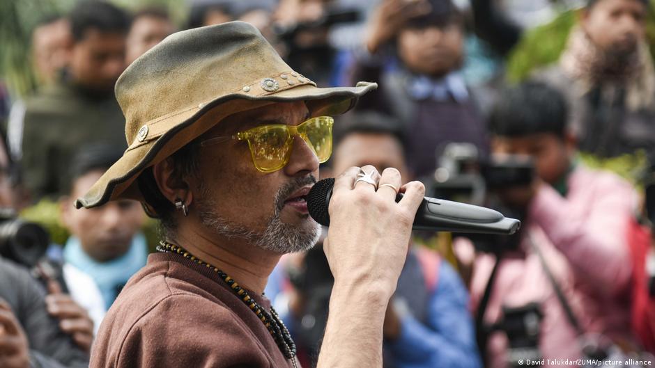 Mourners in India celebrate the life of Zubeen Garg