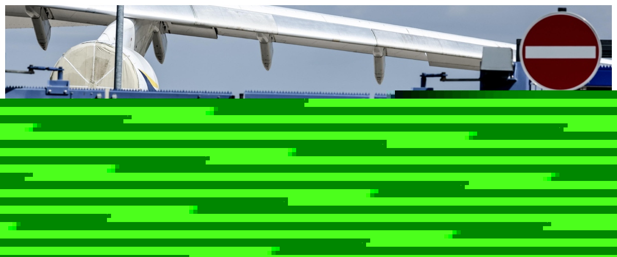 Drone pronto a esplodere all’aeroporto di Lipsia, l’intelligence Usa accusa la Russia: «Operazione dei servizi di Mosca»