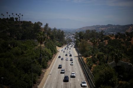 Republican senators propose to repeal California emissions rules