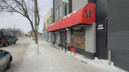 Winnipeg collectible shop faces break-ins, vandalism but owner remains hopeful