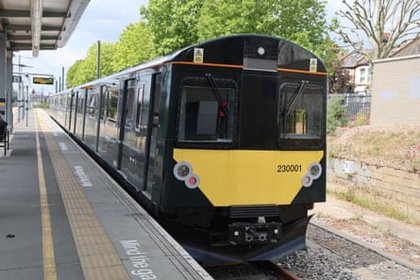 UK’s first rapid-charging battery train ready for boarding this weekend