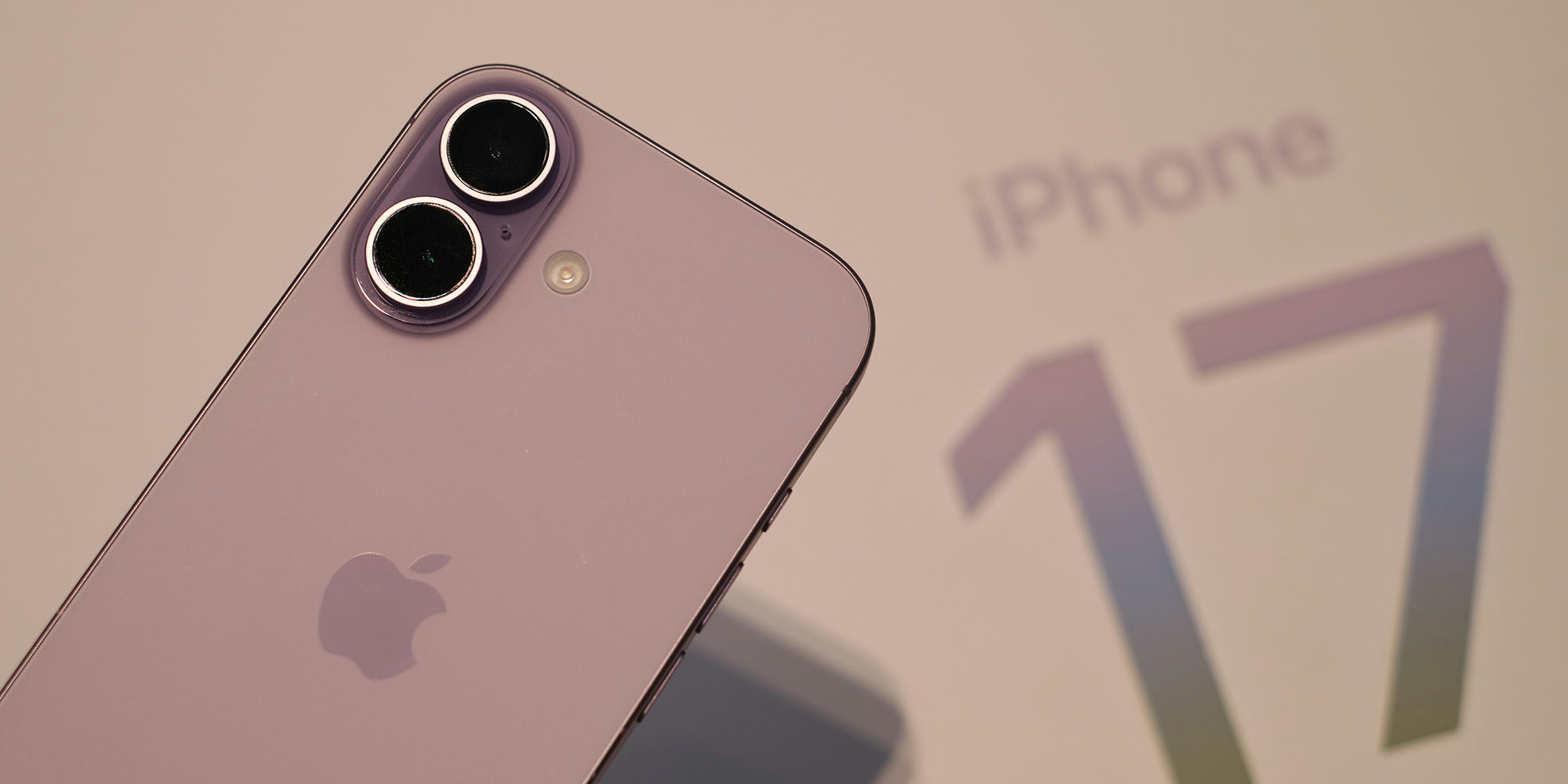 Apple dominated best-selling smartphone rankings, with base iPhone 17 a standout