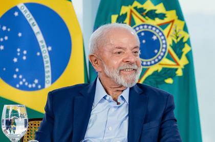 Lula diz que manifestações são ‘espetáculo da democracia’