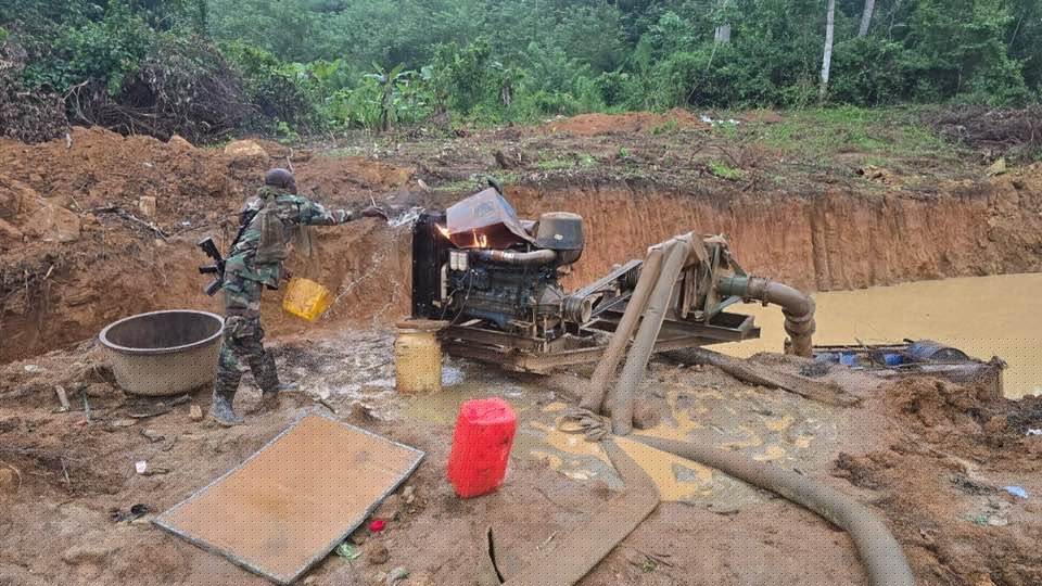 NAIMOS arrests two foreign nationals, six others in Sikaniasem galamsey raid