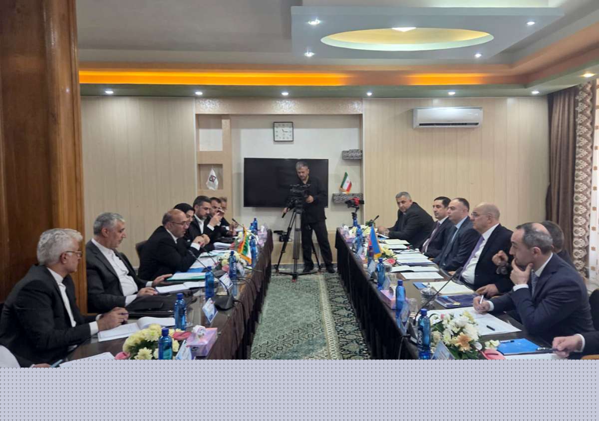 Azerbaijan, Iran customs services discuss synchronization of border crossings