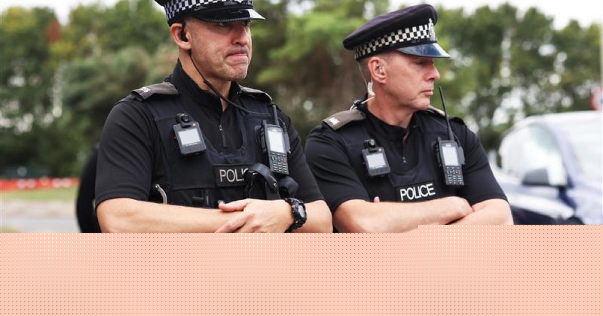 Teenagers arrested after motorbike 'stolen' in York suburb