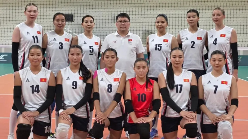 Women's volleyball team defeats Tajikistan 3-0