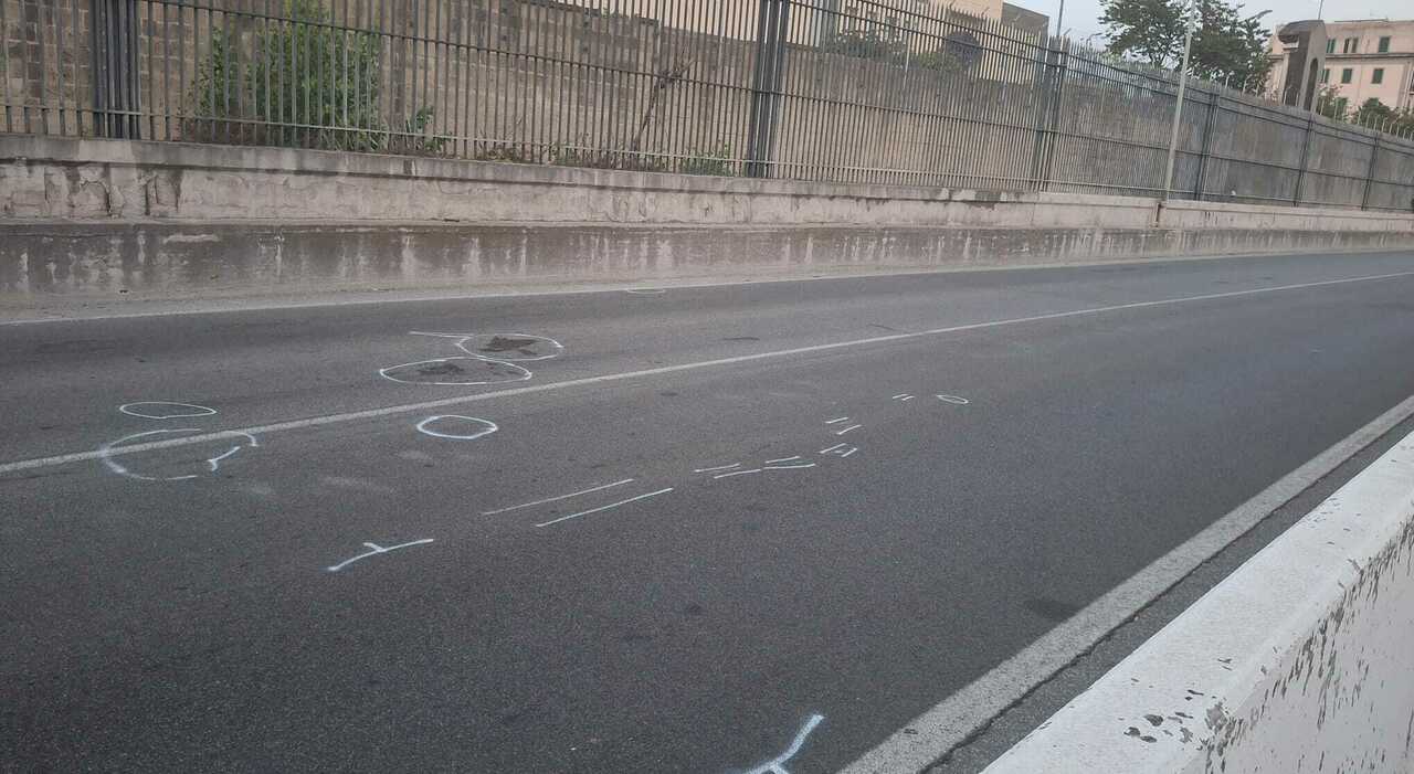 Torna al lavoro il tassista che ha provocato l'incidente nel porto di Napoli: il marittimo investito &egrave; in pericolo di vita