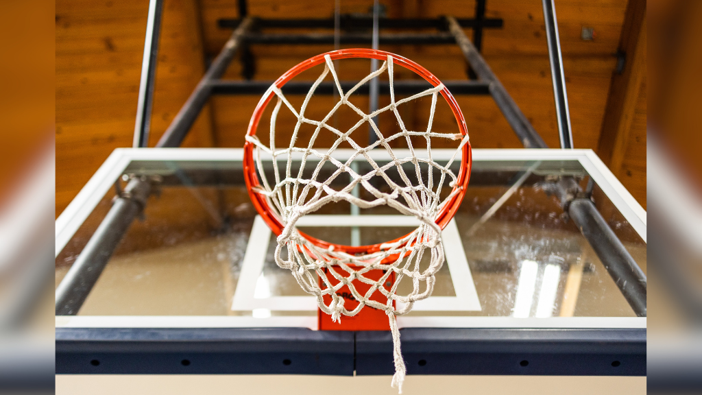 Manchester start boys’ basketball quarters with wins