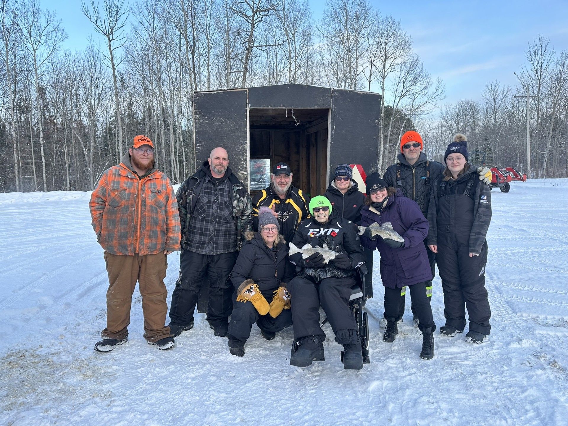 Nipissing Hospice resident gets last wish to go ice fishing again