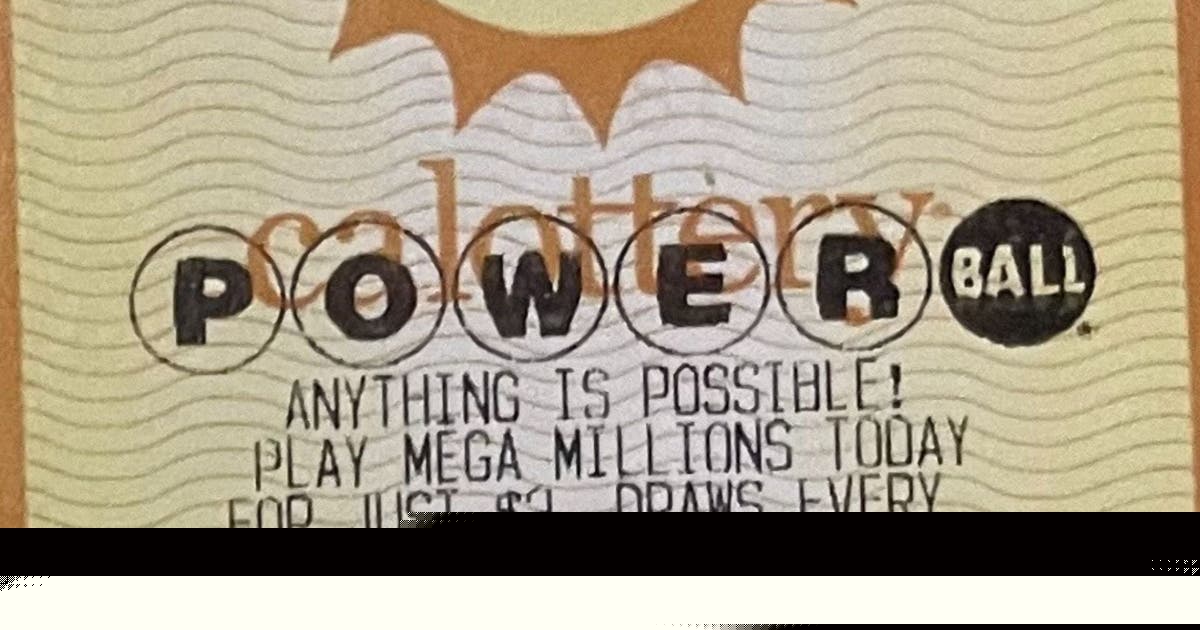 3 Powerball tickets, each worth $800,000, sold in California