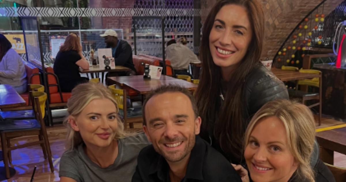 Coronation Street stars spotted at popular Nando's in Bolton