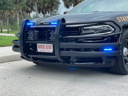 Naples man killed after attempting to cross US41 ahead of SUV
