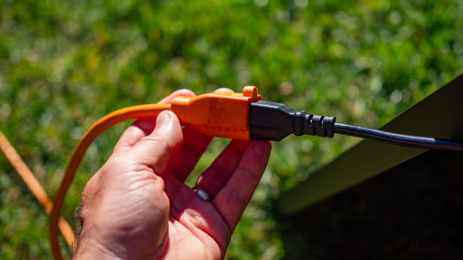 What Are The 5 OSHA Rules On Extension Cords?
