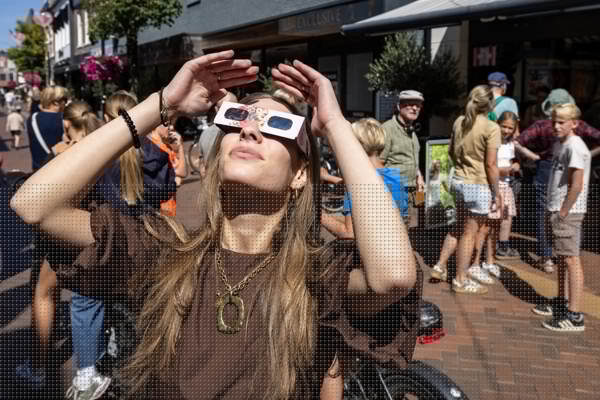 Solar eclipse tracker: When will it peak in your area?