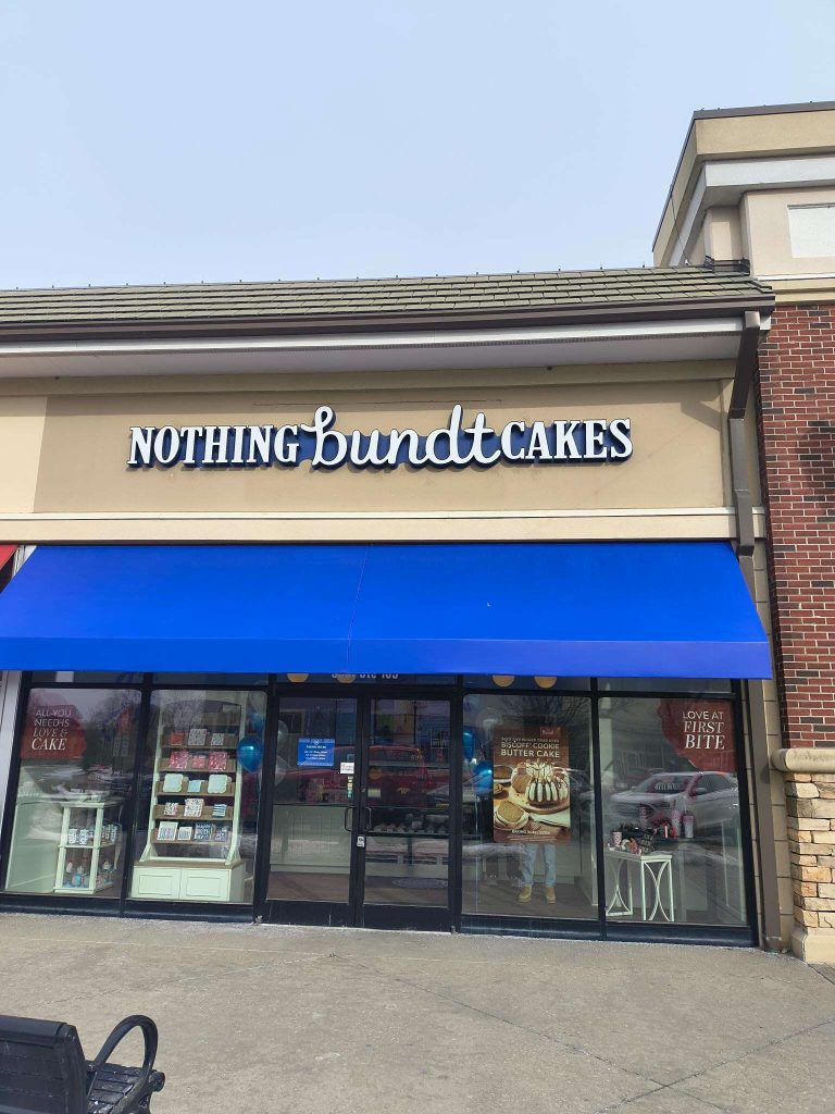 St. Joseph Chamber holds ribbon-cutting for Nothing Bundt Cakes