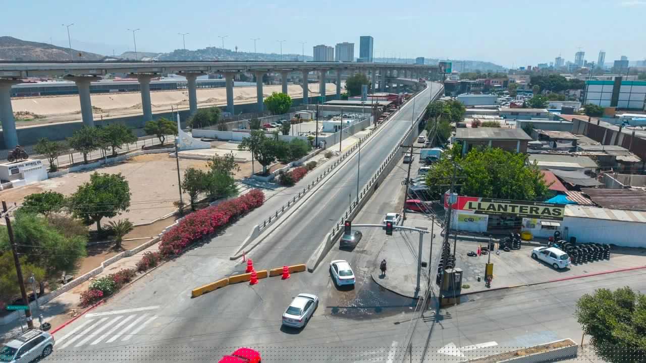 Reabren puente El Chaparral en Tijuana tras una semana de trabajos: invirtieron 1.2 millones de pesos