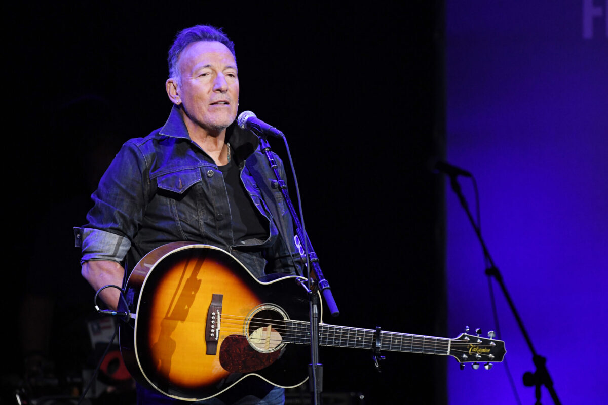 Bruce Springsteen Drops New Song ‘Streets of Minneapolis’ Trashing ‘Trump’s Federal Thugs’ and ‘Miller and Noem’s Dirty Lies’
