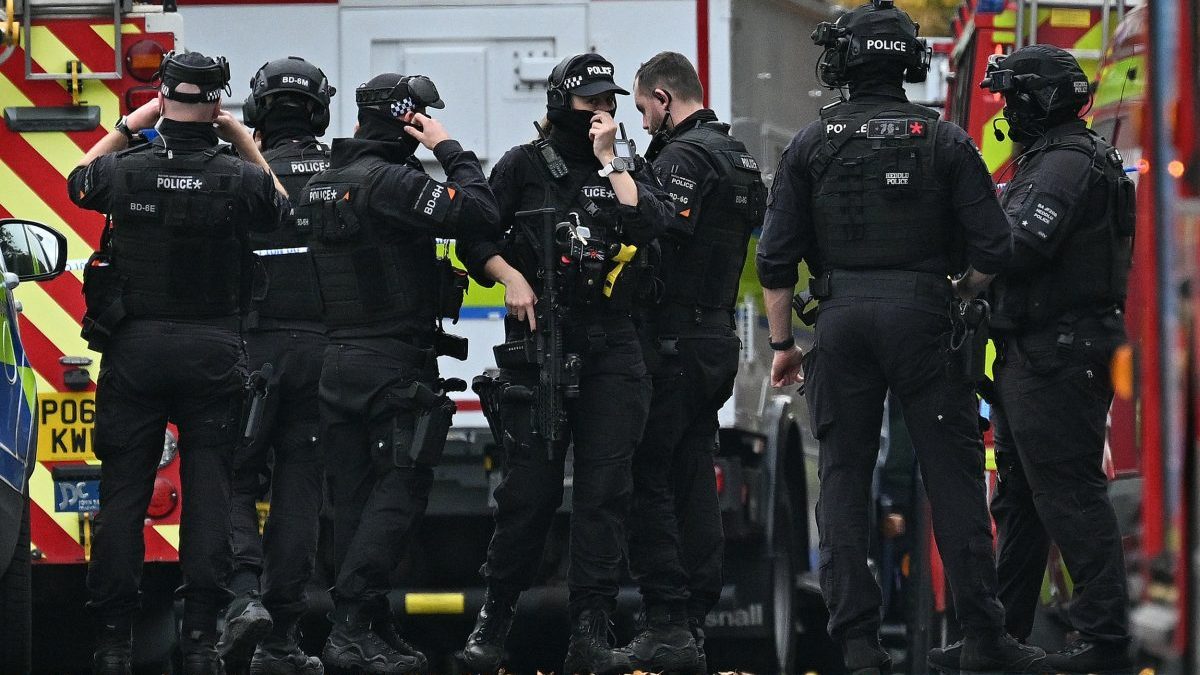 Seven minutes of terror – how the Manchester synagogue attack was carried out