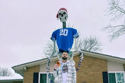 Michigan Man’s 50-State Pizza and Skeleton Quest