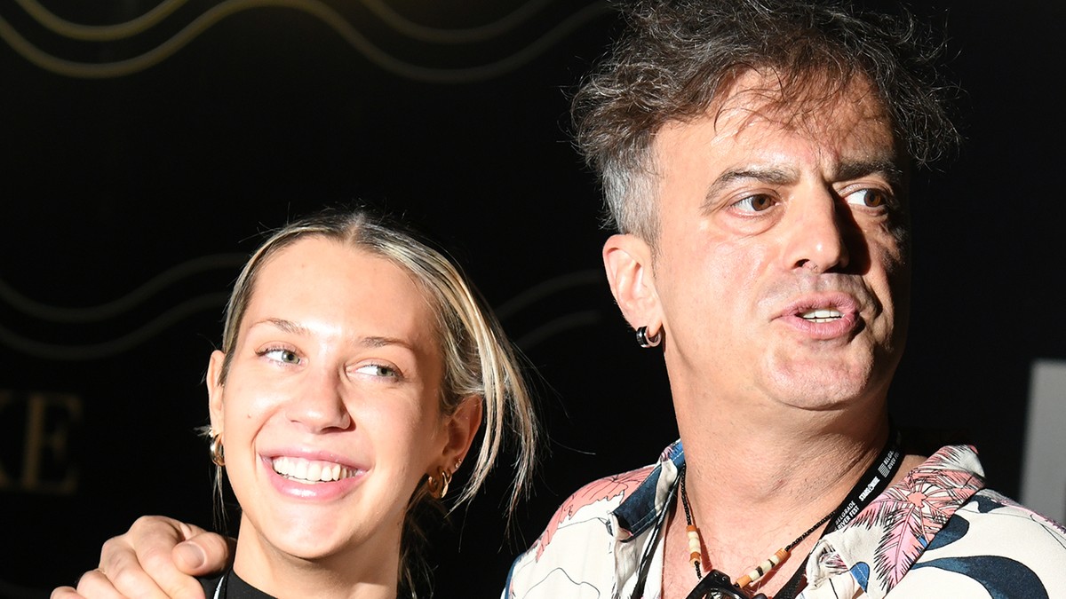SERGEJ TRIFUNOVIĆ PODELIO SLIKU ULTRAZVUKA Svi mu čestitaju na trudnoći žene: Prva se oglasila Jelisaveta Orašanin (Foto)