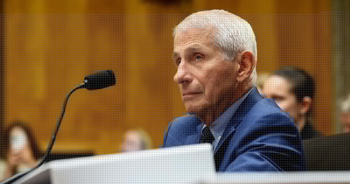 Fauci, ‘zar del COVID’ en EU, es declarado en desacato en Congreso por no responder sobre su gestión