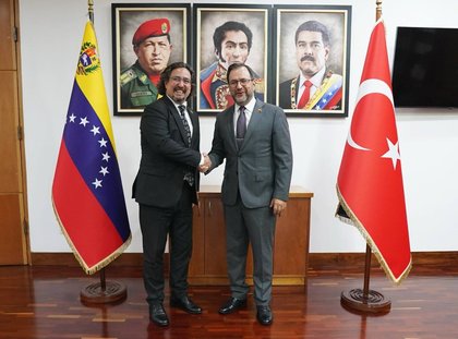 El régimen chavista intenta asegurar que Turquía no los abandone