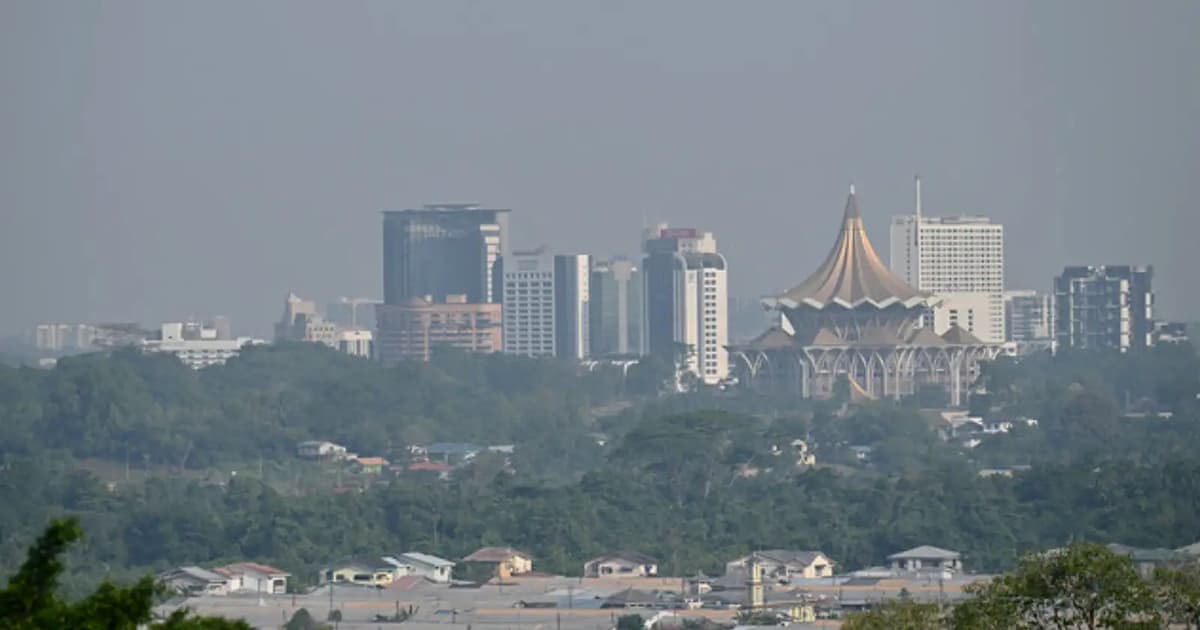 5 areas in Sarawak record unhealthy API readings
