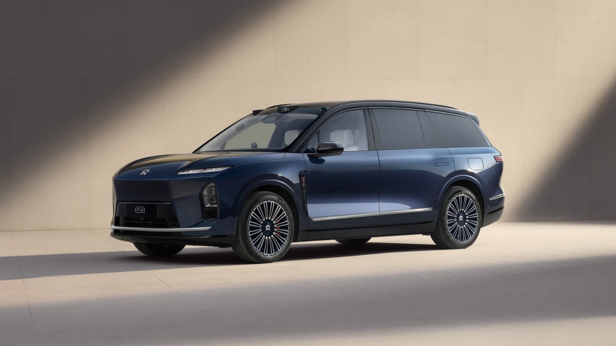 Comment on Nio Trims Q4 Sales Target, Says 150k Unit Goal Now Also Includes Firefly Brand by Onvo Reaches 20,000th L90 Delivered After Just Two Months – EV