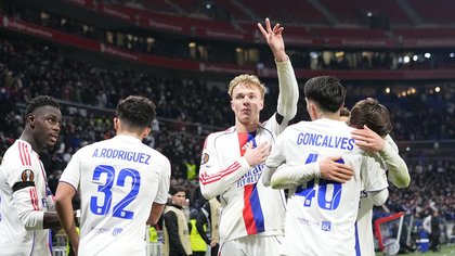 Hasil Liga Europa: Lyon Perkasa di Puncak, Wakil Indonesia Alami Nasib Berbeda