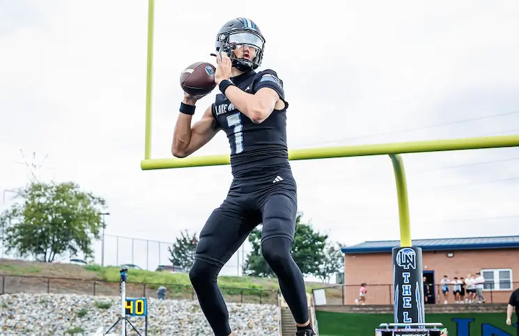 Tennessee Football Receives Prediction to Land Top 10 Quarterback Prospect Kaden Craft