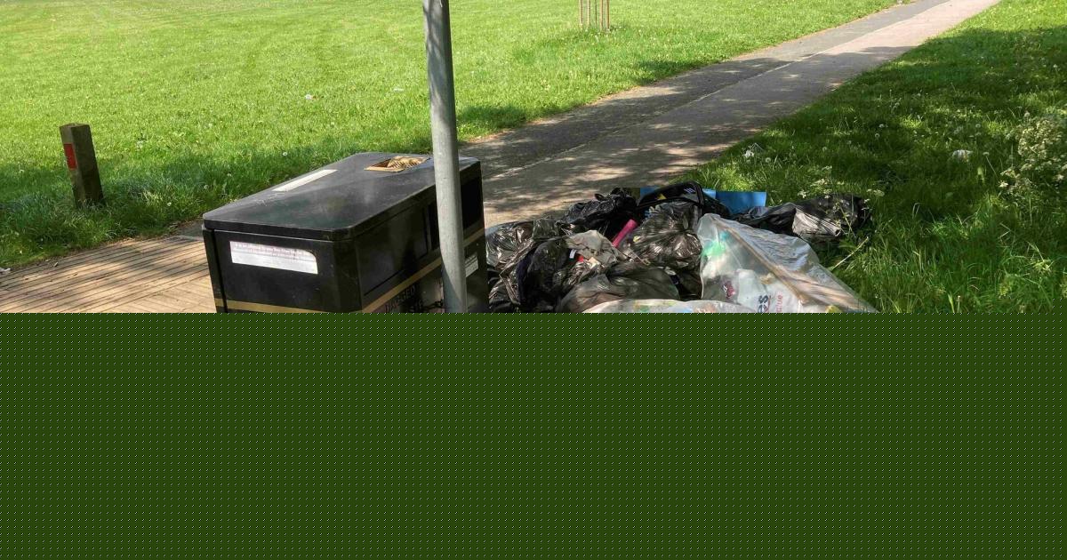 'Rubbish bagged up' - Travellers clear-up before leaving York playing fields site