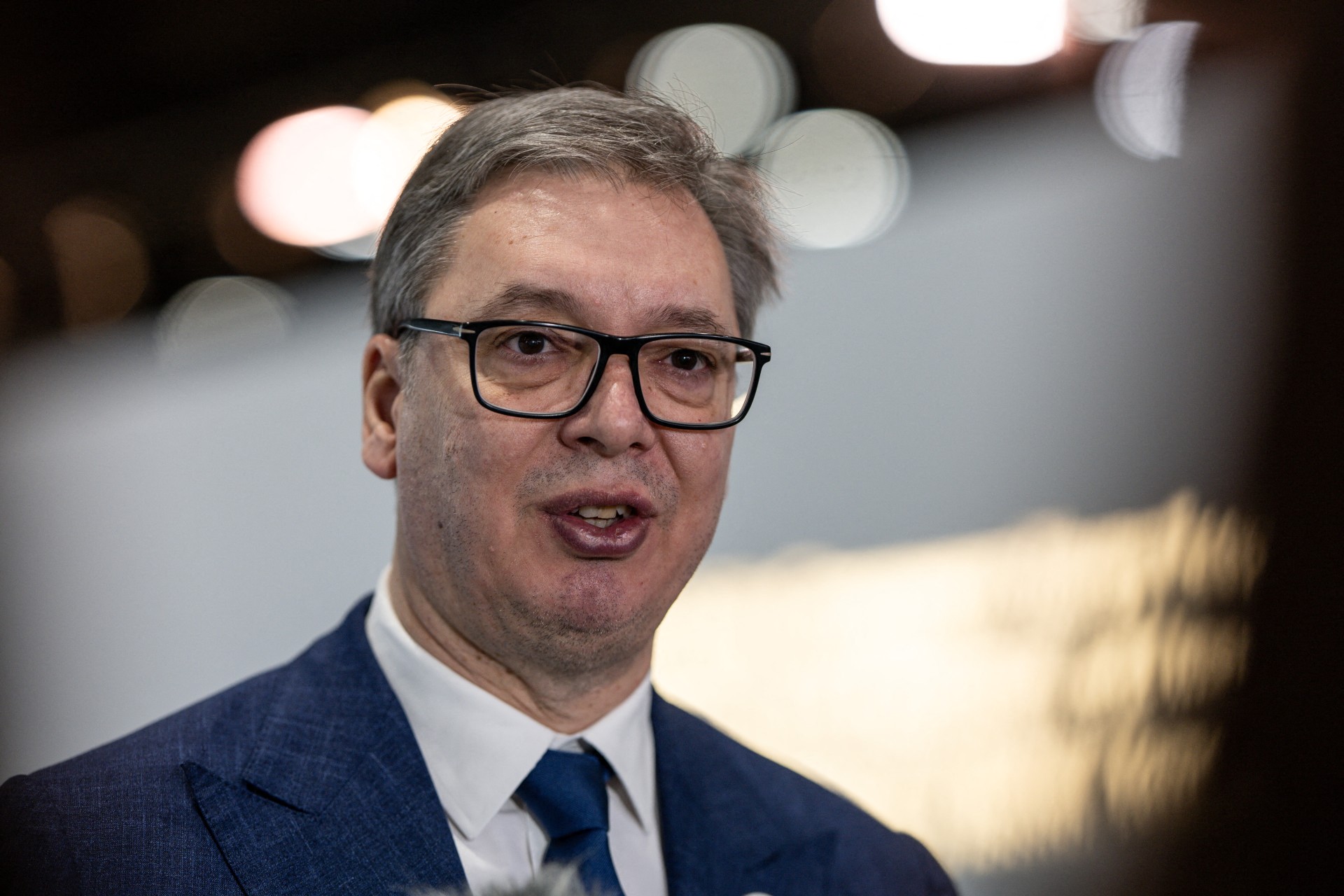 Prima vizită oficială a lui Zelenski în Serbia: discuții cu Vučić despre UE, economie și securitate
