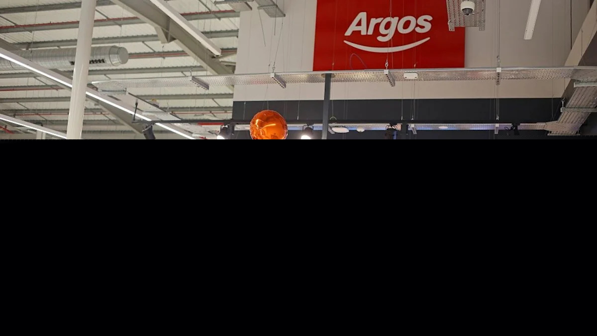 Deutsche Bank lifts Sainsbury's target to 390p after Argos exit