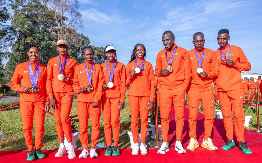 Ruto Delivers Cash and Homes for Medal-Winning Athletes