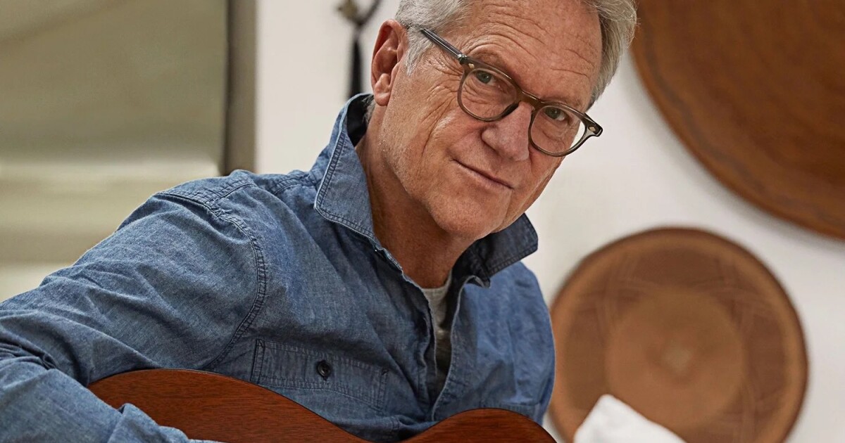 America's Gerry Beckley: “I come from the days of listening to albums, side one, side two”